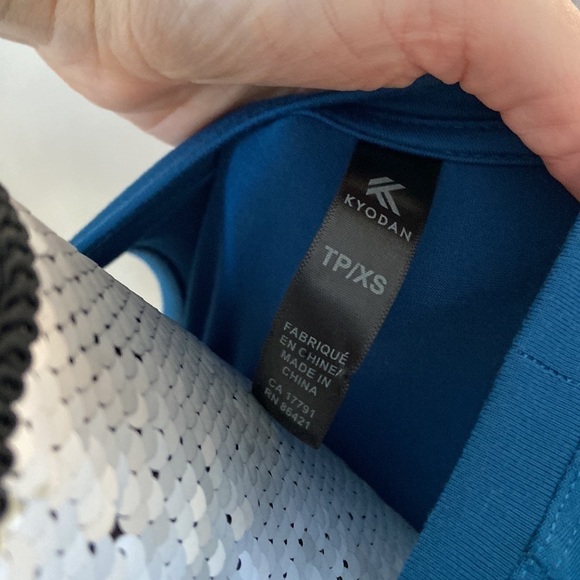 ⭐️2 FOR $20⭐️ Kyodan teal blue athletic tank. EUC - Picture 4 of 4